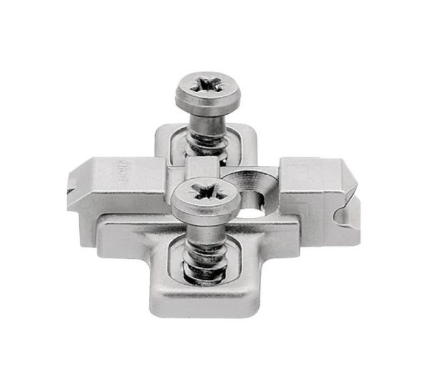 BLUM CLIP krížová mont.podložka, predm.systém.skrutky,VN:pozdl.otvor,odst.0mm